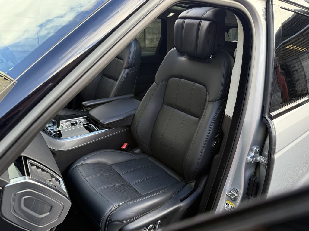 Used Land Rover Range Rover Sport 2018 for sale - 76698113: Photo 17