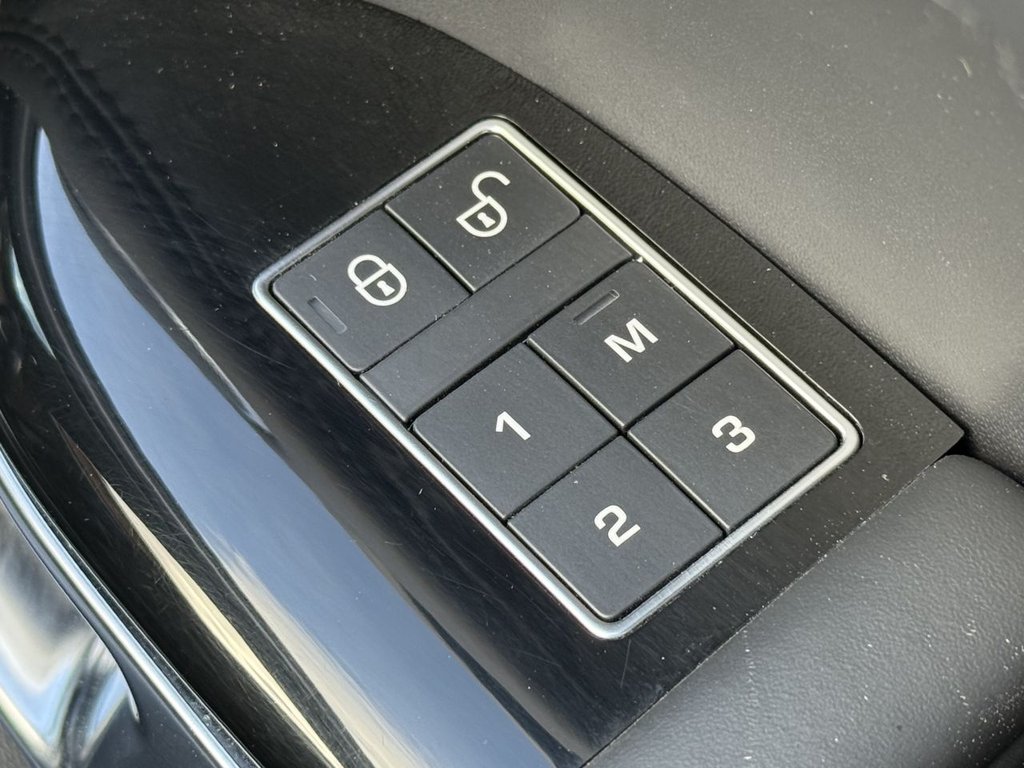 Used Land Rover Range Rover Sport 2018 for sale - 76698113: Photo 43