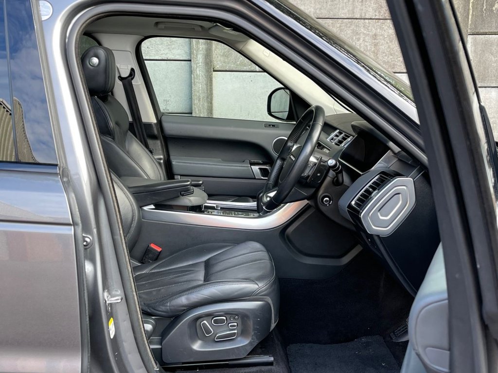 Used Land Rover Range Rover Sport 2014 for sale - 77477677: Photo 18