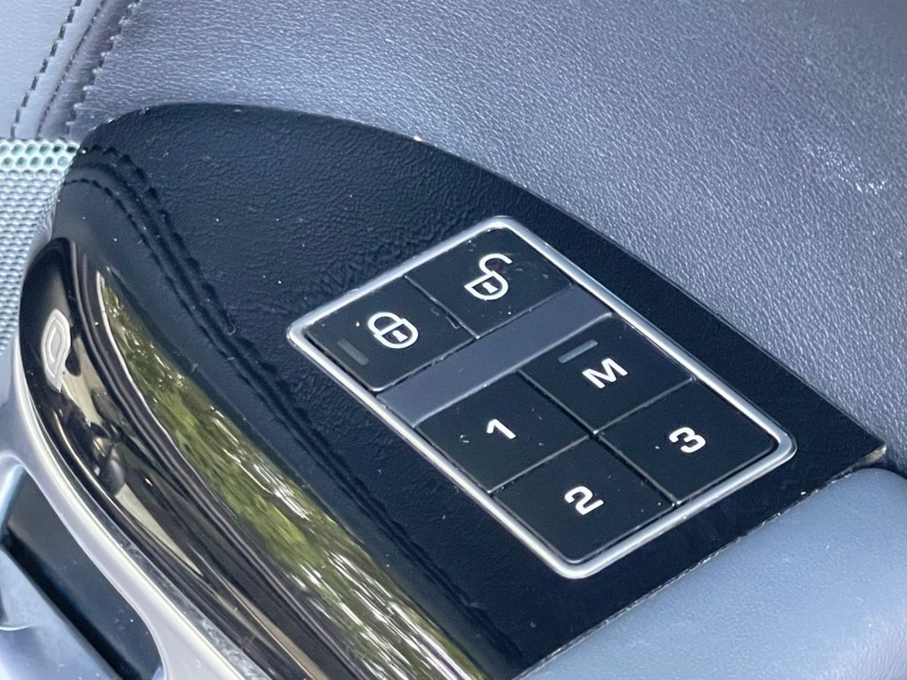 Used Land Rover Range Rover Sport 2014 for sale - 77477677: Photo 48