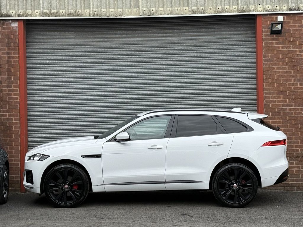 Used Jaguar F-Pace 2017 for sale - 77991048: Photo 10