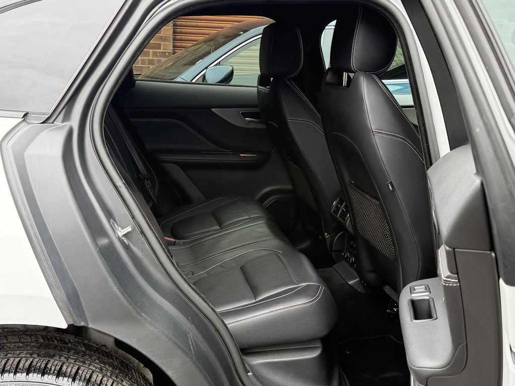 Used Jaguar F-Pace 2017 for sale - 77991048: Photo 18