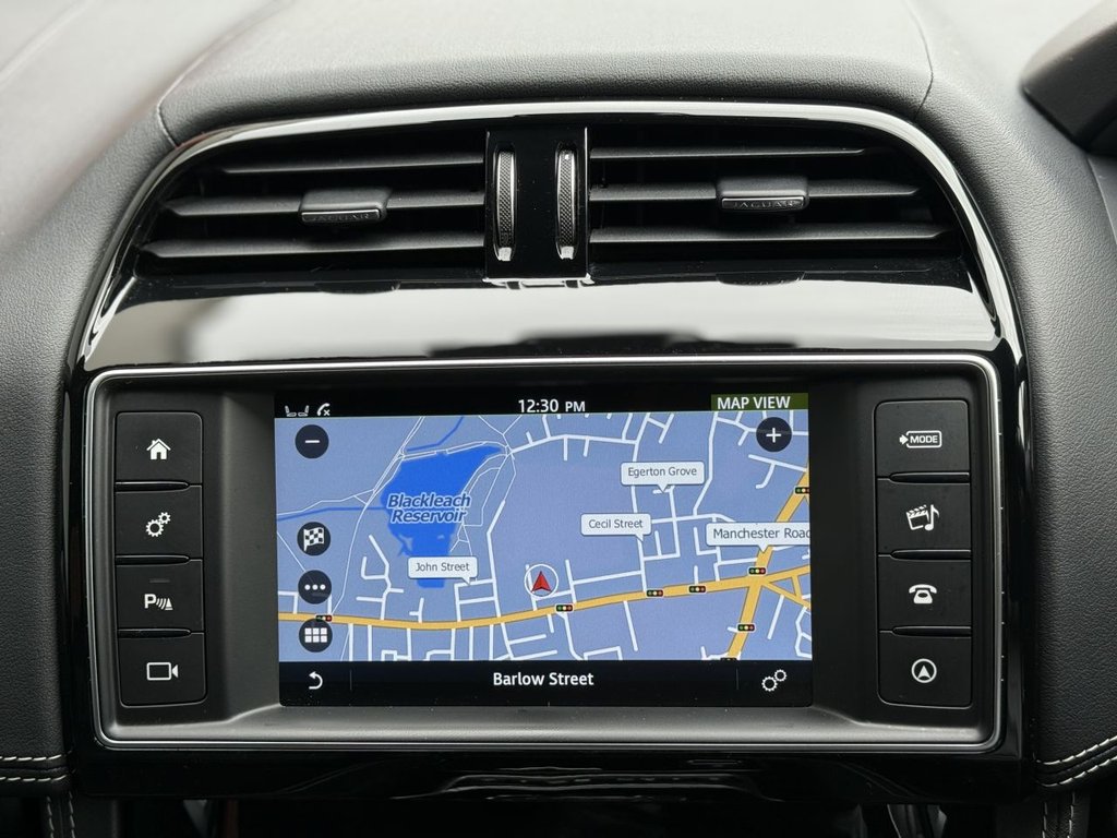 Used Jaguar F-Pace 2017 for sale - 77991048: Photo 26