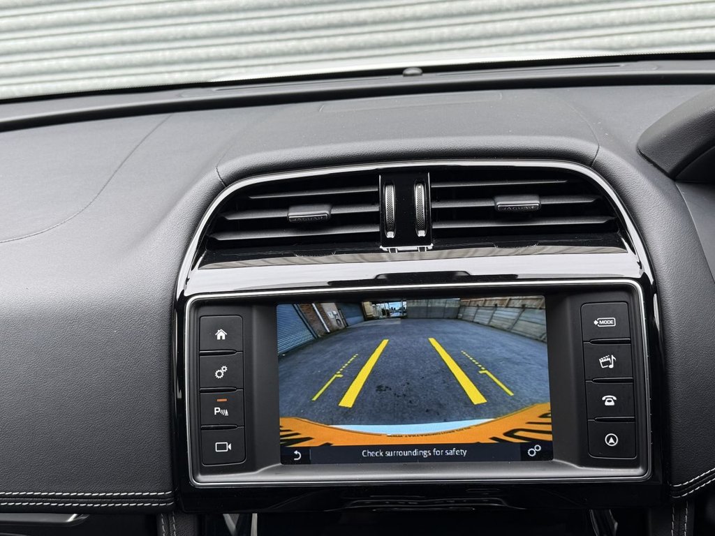 Used Jaguar F-Pace 2017 for sale - 77991048: Photo 27