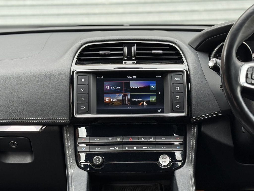 Used Jaguar F-Pace 2017 for sale - 77991048: Photo 32