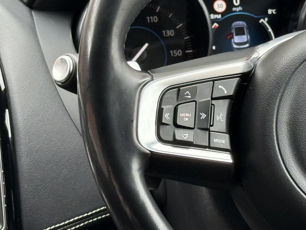 Used Jaguar F-Pace 2017 for sale - 77991048: Photo 34