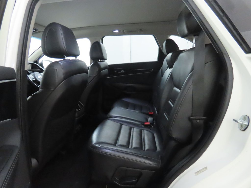 Used Kia Sorento 2015 for sale - 77153433: Photo 26