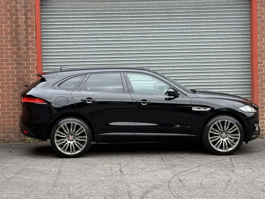 Used Jaguar F-Pace 2018 for sale - 77226576: Photo 9
