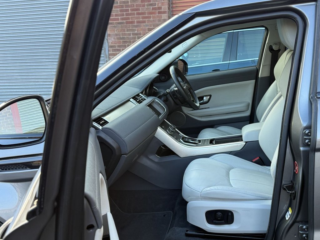 Used Land Rover Range Rover Evoque 2016 for sale - 77356555: Photo 14