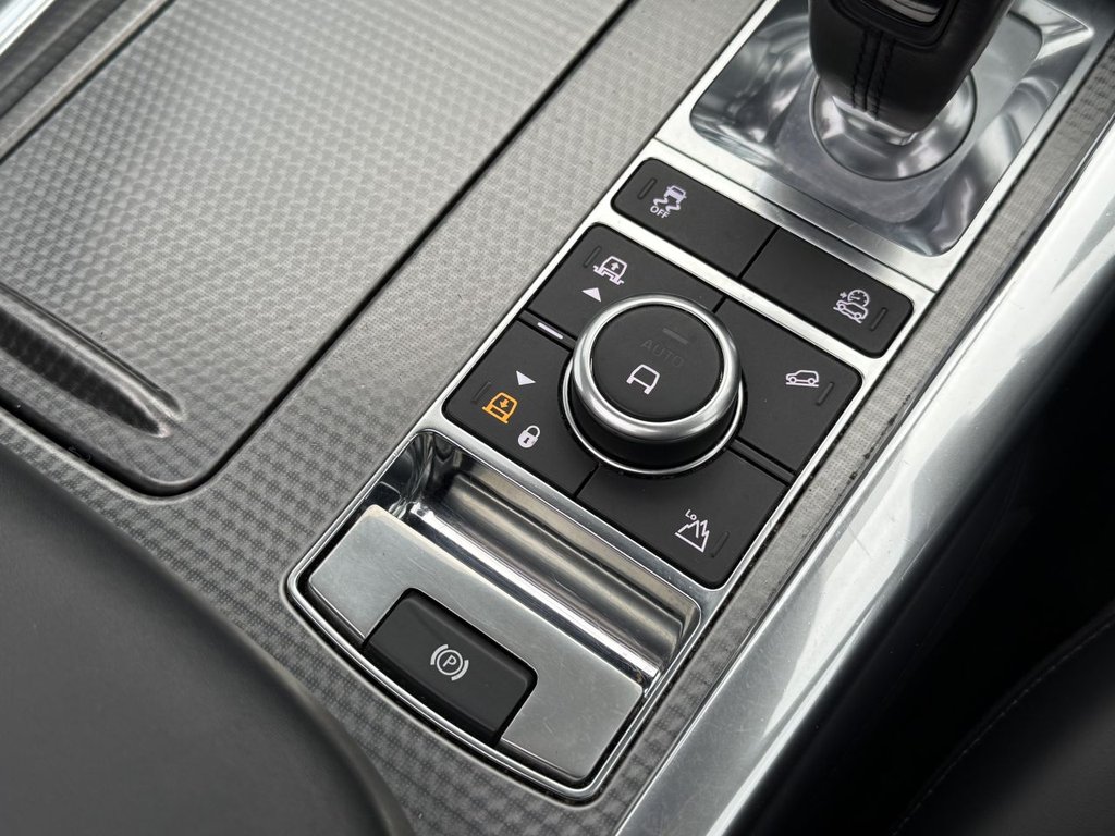 Used Land Rover Range Rover Sport 2018 for sale - 77172217: Photo 40