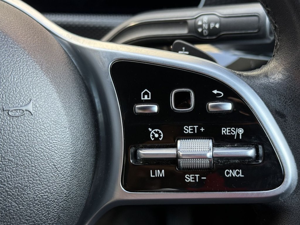 Used Mercedes-Benz A-Class 2018 for sale - 76698285: Photo 37