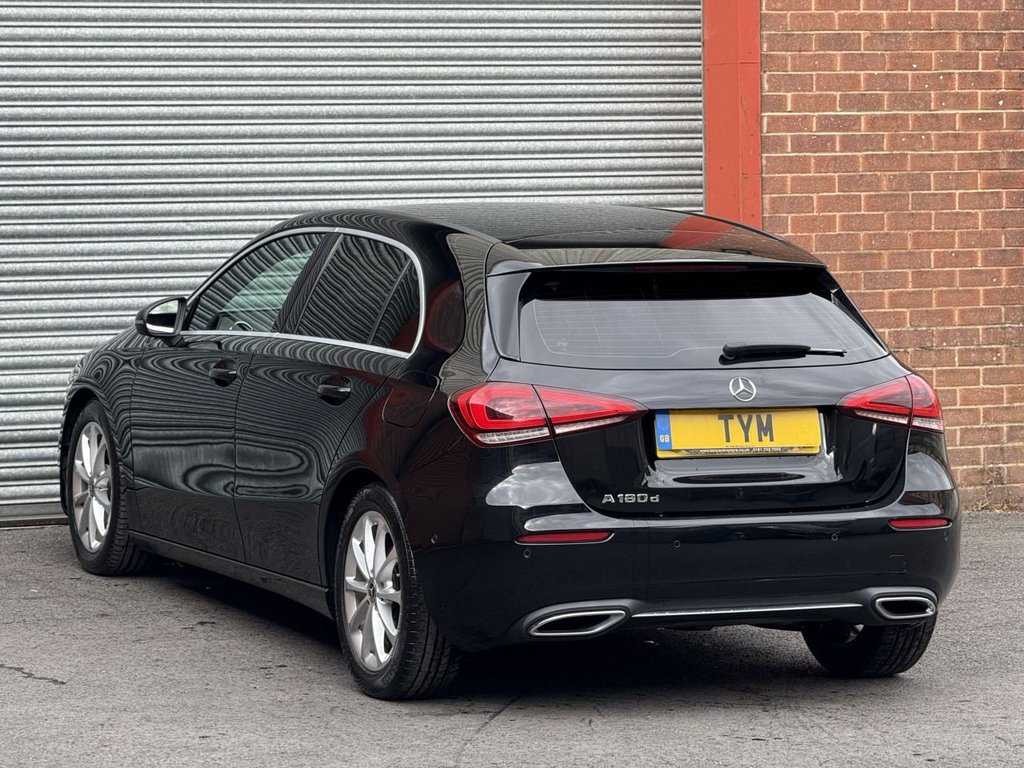 Used Mercedes-Benz A-Class 2018 for sale - 76698285: Photo 7