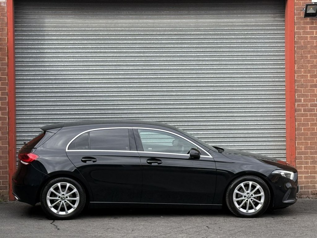 Used Mercedes-Benz A-Class 2018 for sale - 76698285: Photo 9