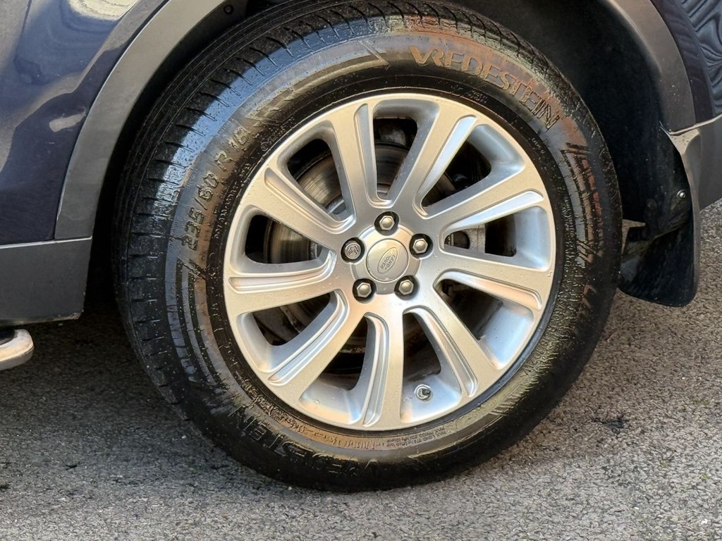 Used Land Rover Discovery Sport 2015 for sale - 76698171: Photo 27