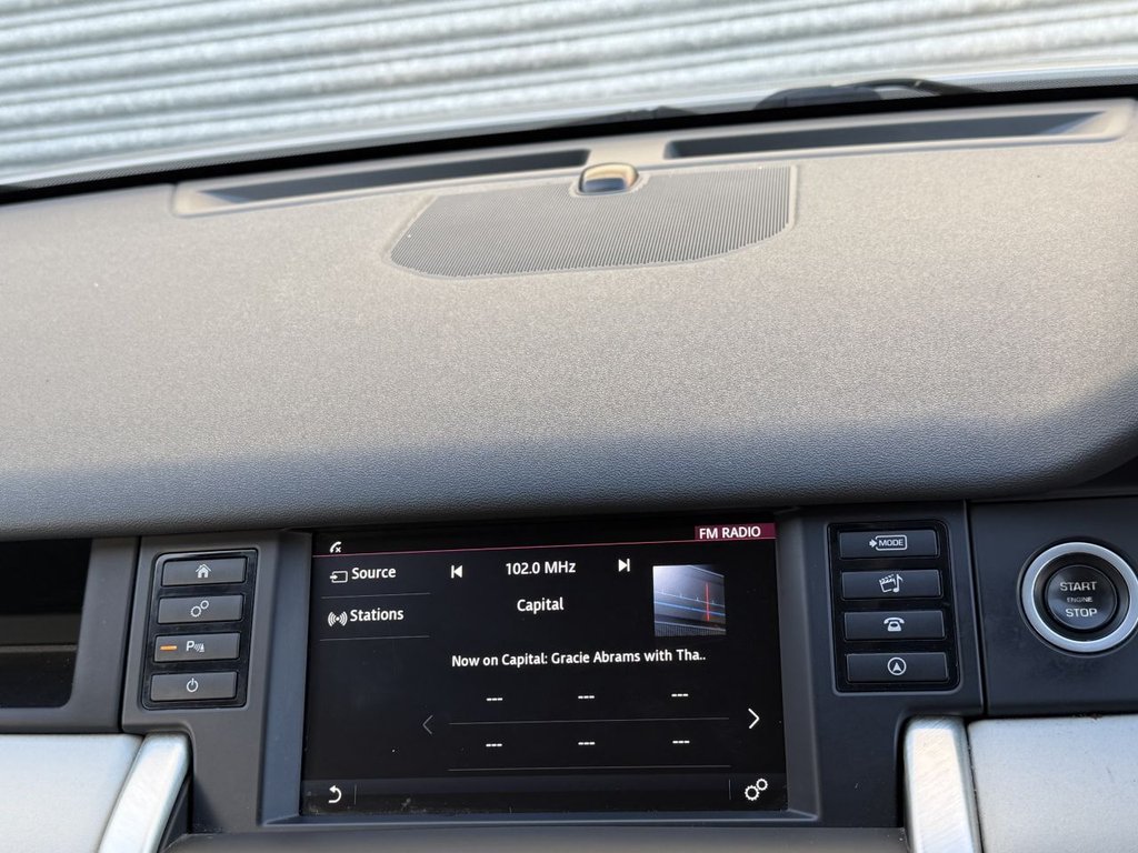 Used Land Rover Discovery Sport 2015 for sale - 76698171: Photo 30