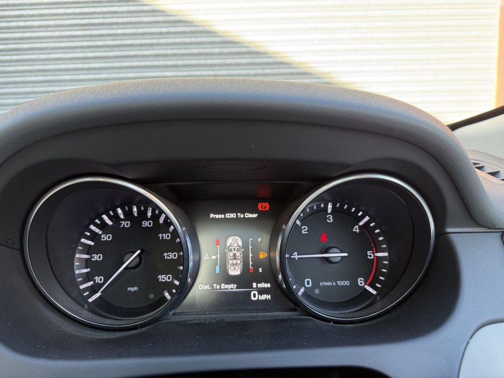 Used Land Rover Discovery Sport 2015 for sale - 76698171: Photo 34