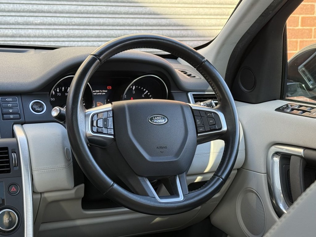 Used Land Rover Discovery Sport 2015 for sale - 76698171: Photo 36