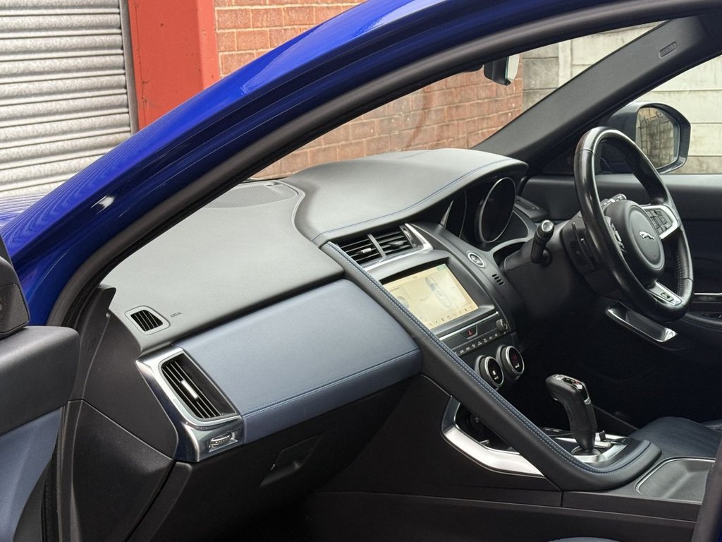Used Jaguar E-Pace 2018 for sale - 76698096: Photo 11