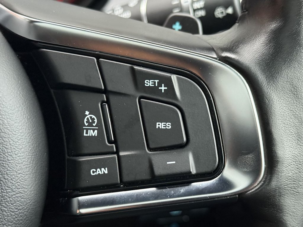 Used Jaguar E-Pace 2018 for sale - 76698096: Photo 26