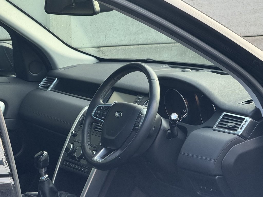 Used Land Rover Discovery Sport 2017 for sale - 77212554: Photo 15