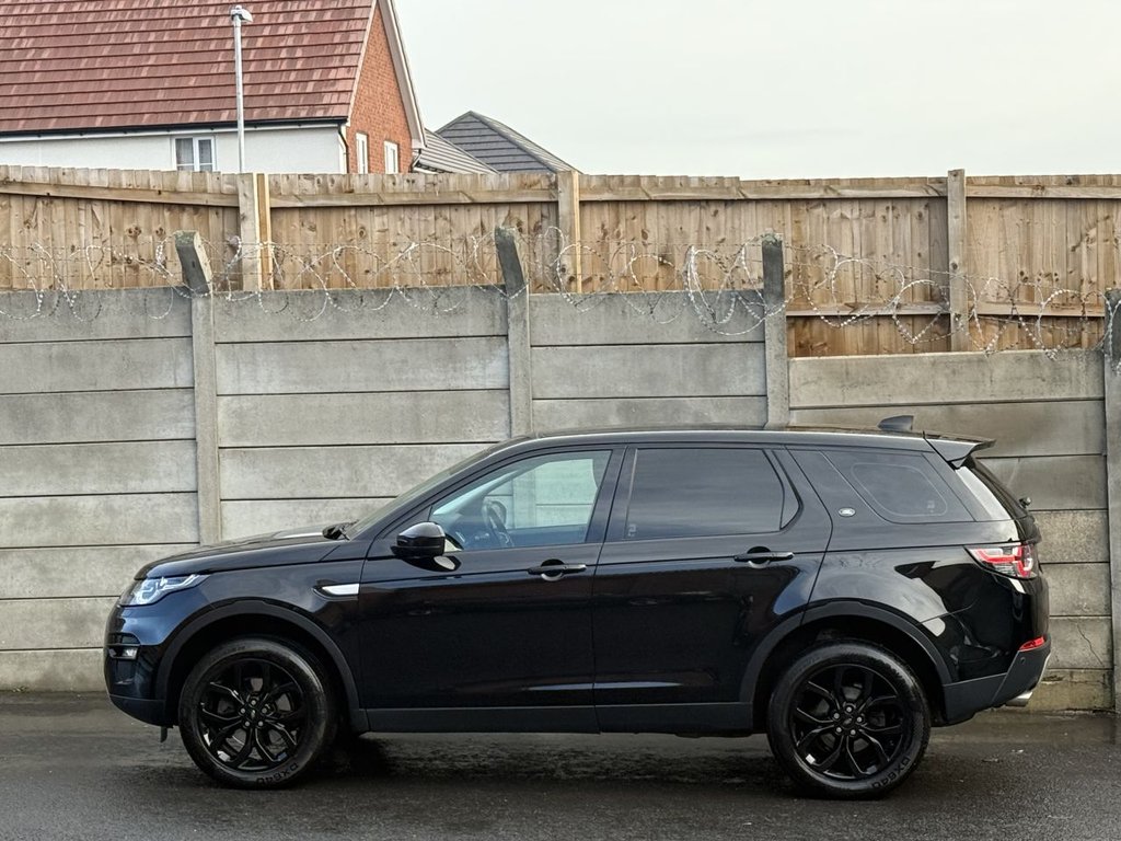Used Land Rover Discovery Sport 2017 for sale - 77212554: Photo 9