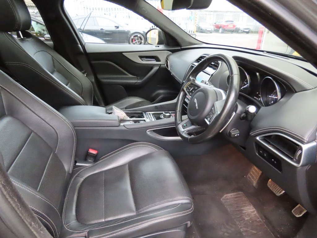 Used Jaguar F-Pace 2019 for sale - 77765118: Photo 24