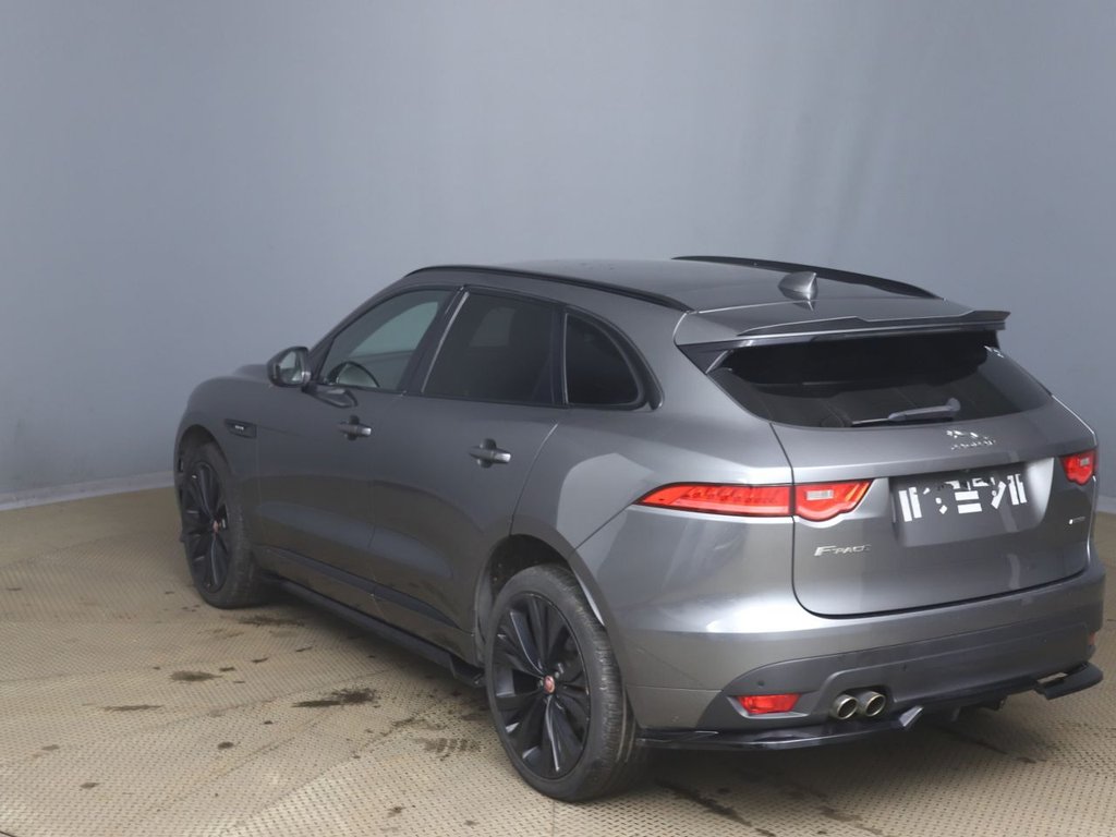 Used Jaguar F-Pace 2019 for sale - 77765118: Photo 7