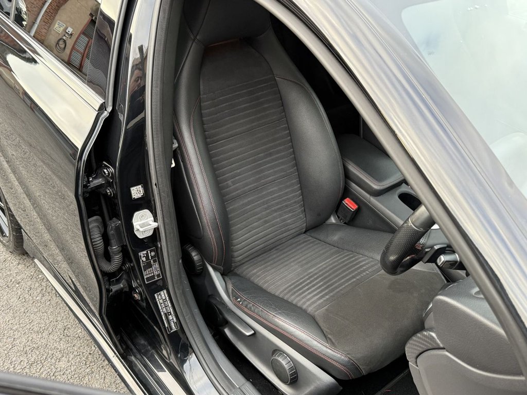 Used Mercedes-Benz A-Class 2014 for sale - 76914723: Photo 16