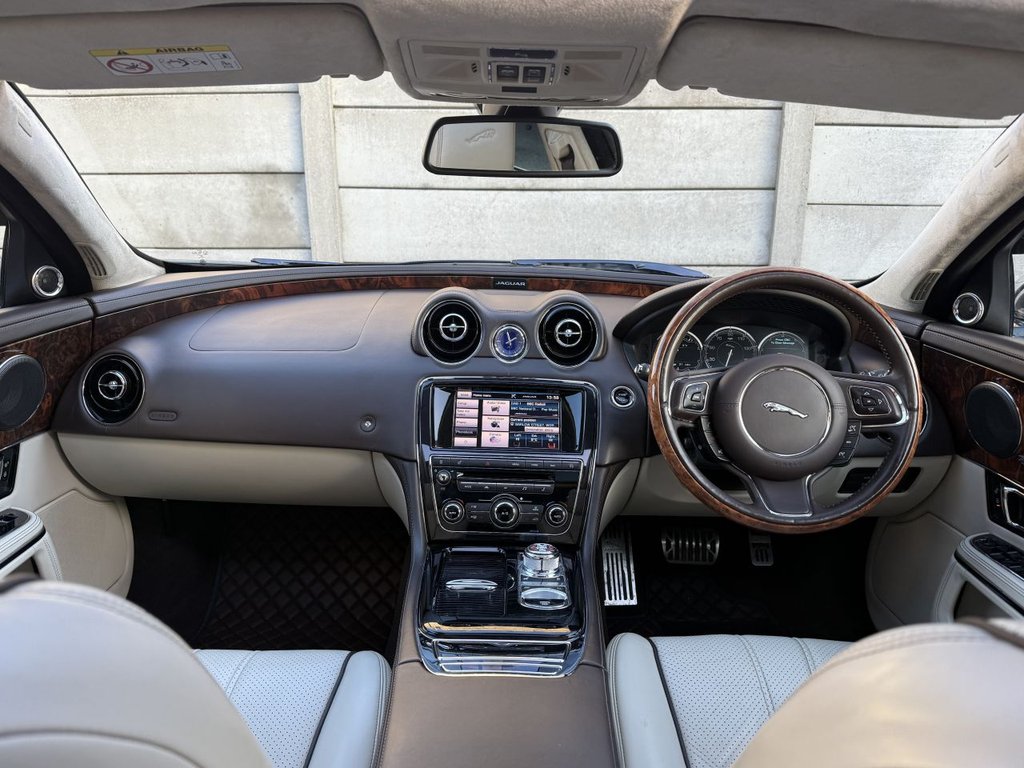 Used Jaguar XJ 2013 for sale - 77133254: Photo 13