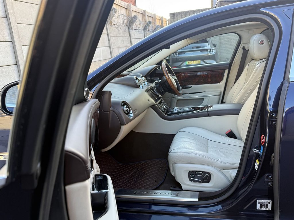 Used Jaguar XJ 2013 for sale - 77133254: Photo 14