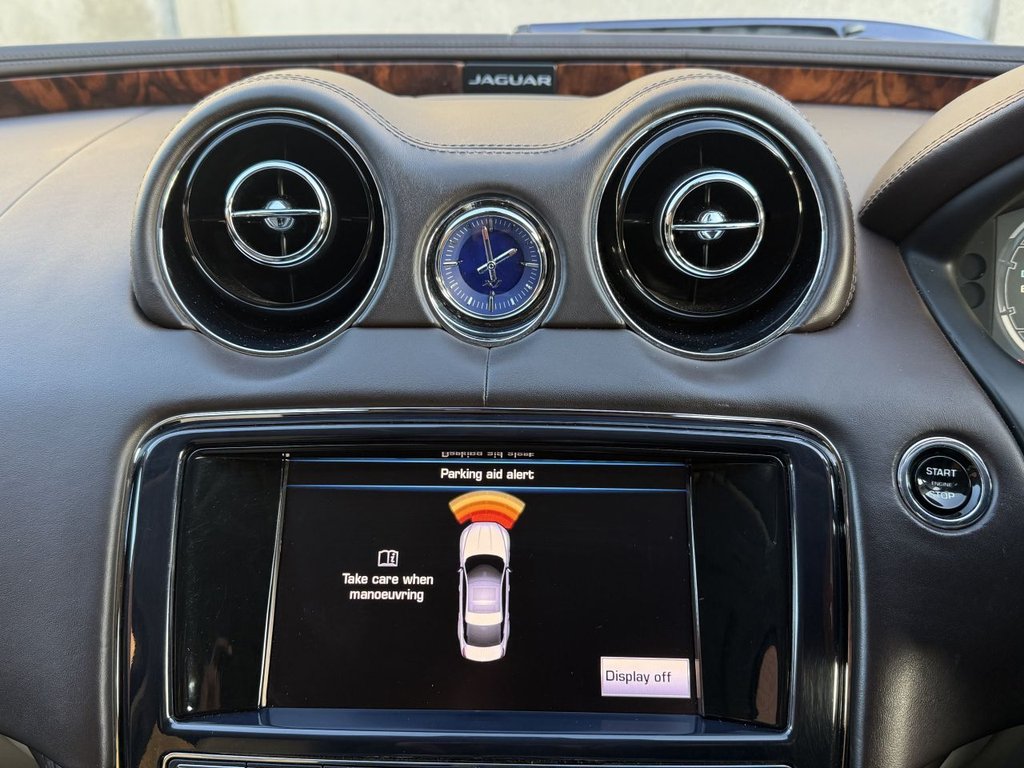 Used Jaguar XJ 2013 for sale - 77133254: Photo 32