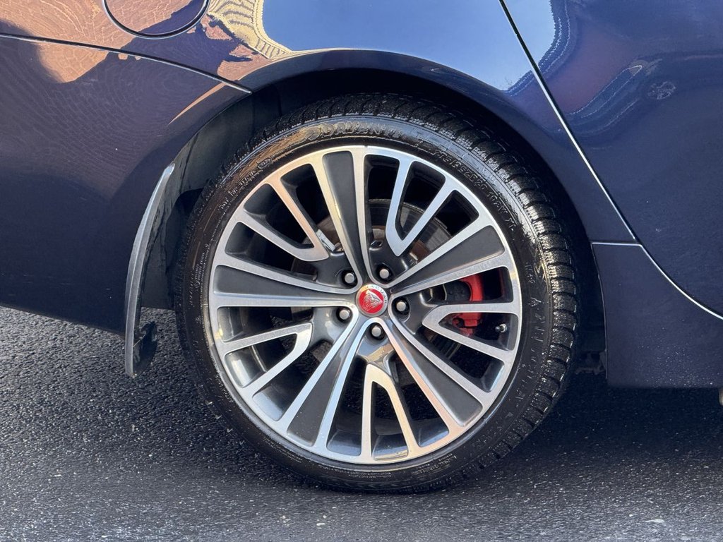 Used Jaguar XJ 2013 for sale - 77133254: Photo 46