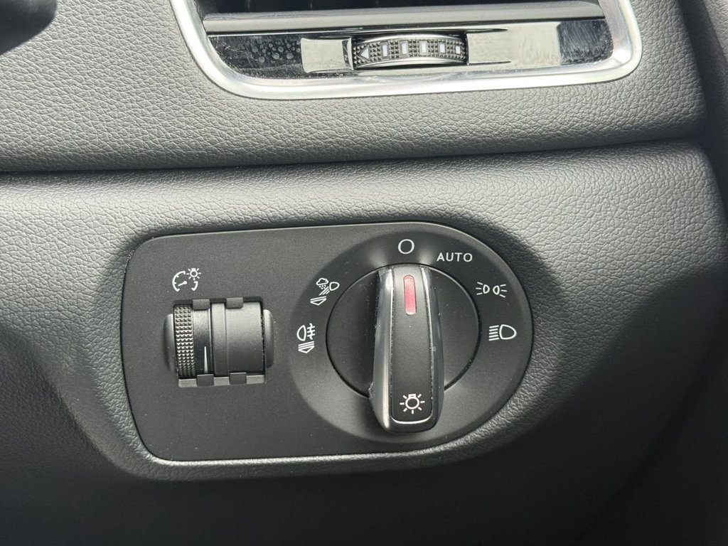 Used Audi Q3 2017 for sale - 76698169: Photo 32