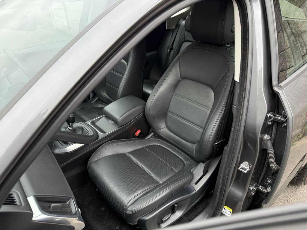 Used Jaguar E-Pace 2018 for sale - 77990644: Photo 17