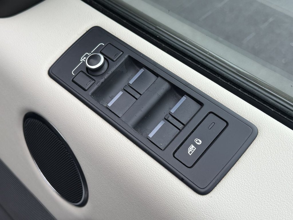 Used Land Rover Range Rover Sport 2017 for sale - 77521341: Photo 45