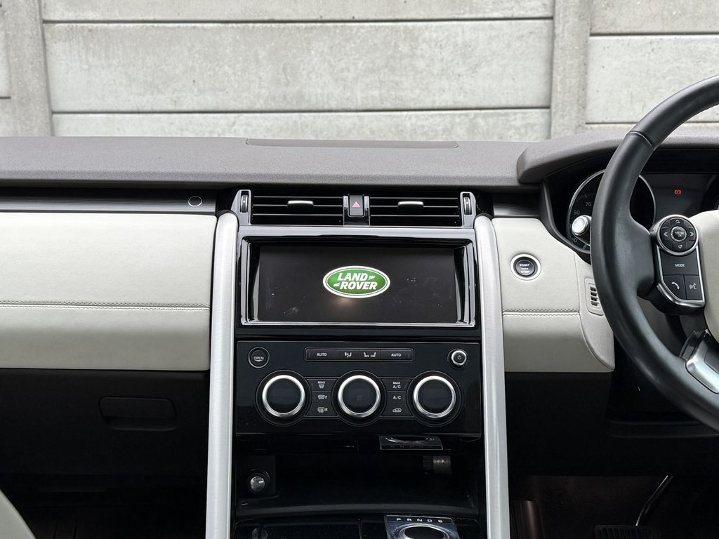 Used Land Rover Discovery 2017 for sale - 77122342: Photo 40