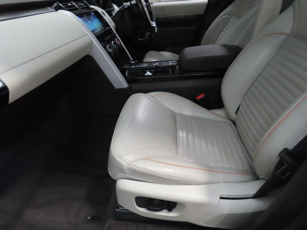 Used Land Rover Discovery 2017 for sale - 77122342: Photo 7