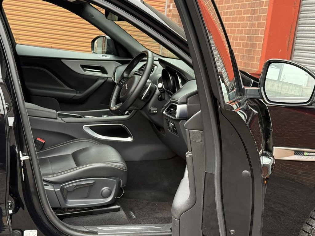 Used Jaguar F-Pace 2018 for sale - 77451610: Photo 14