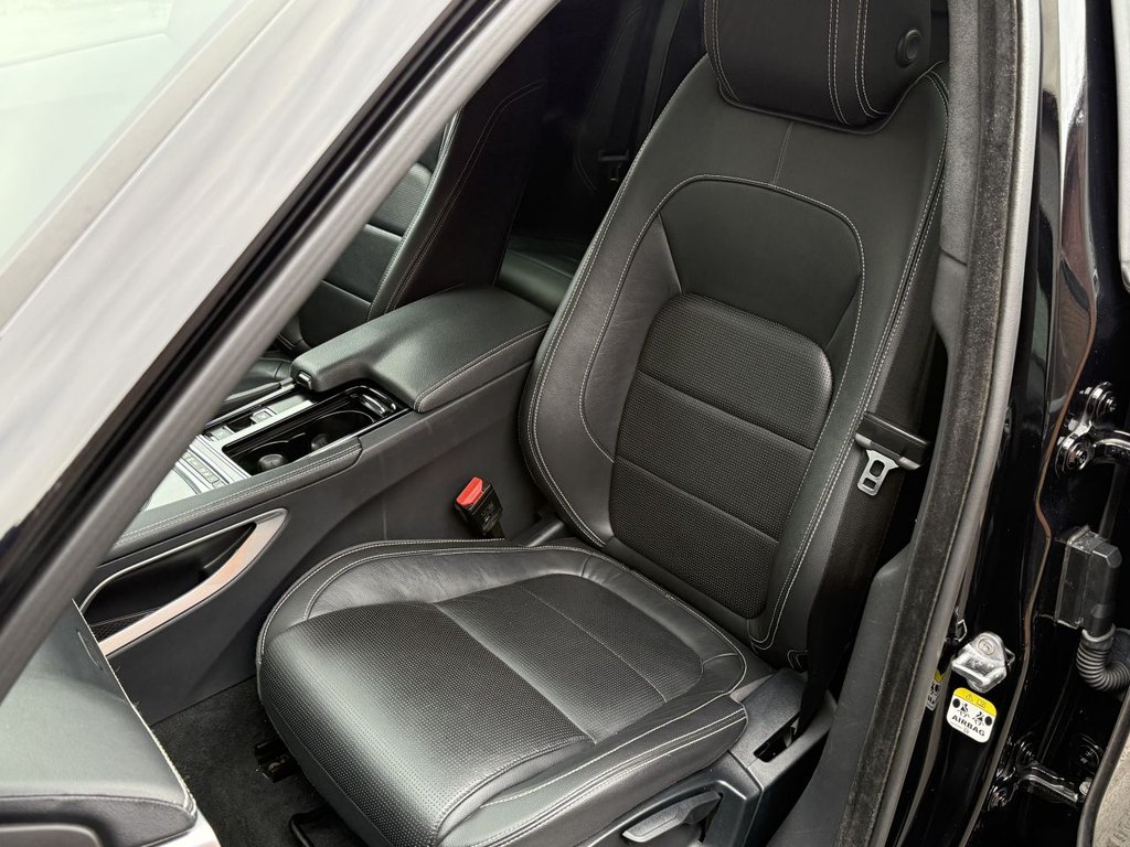 Used Jaguar F-Pace 2018 for sale - 77451610: Photo 16