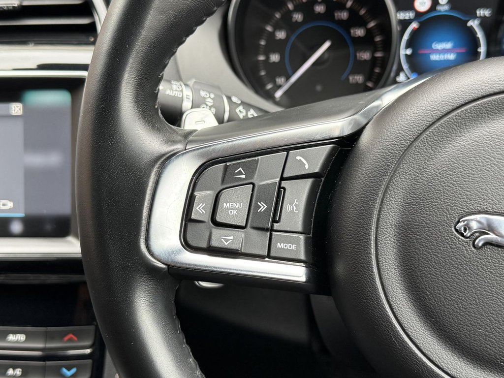 Used Jaguar F-Pace 2018 for sale - 77451610: Photo 36