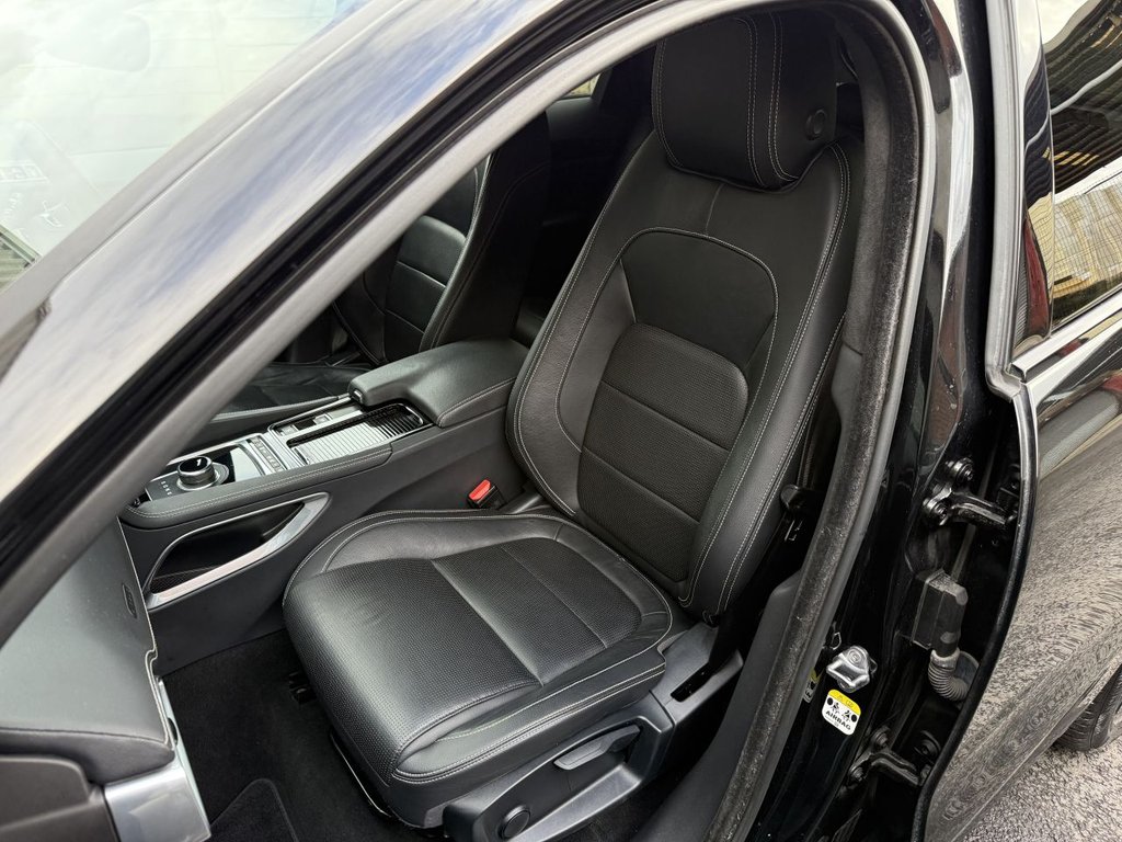 Used Jaguar F-Pace 2019 for sale - 77666855: Photo 14