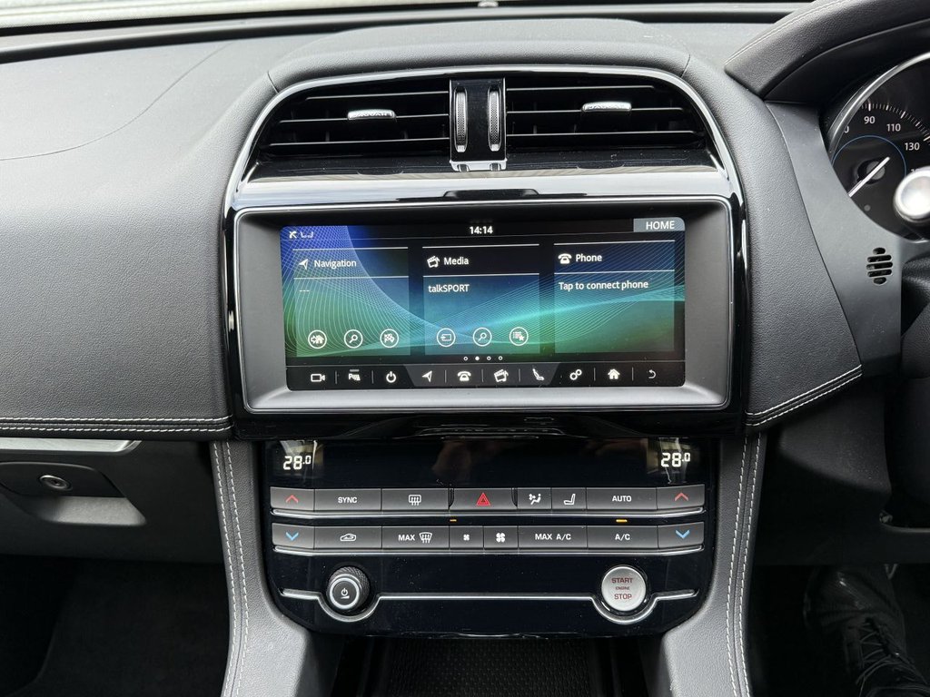 Used Jaguar F-Pace 2019 for sale - 77666855: Photo 33