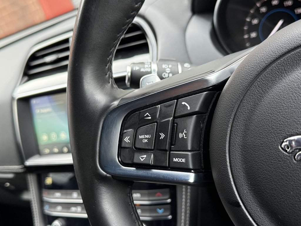 Used Jaguar F-Pace 2019 for sale - 77666855: Photo 38