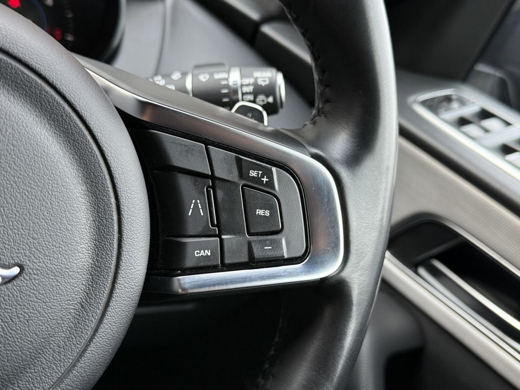 Used Jaguar F-Pace 2019 for sale - 77666855: Photo 39