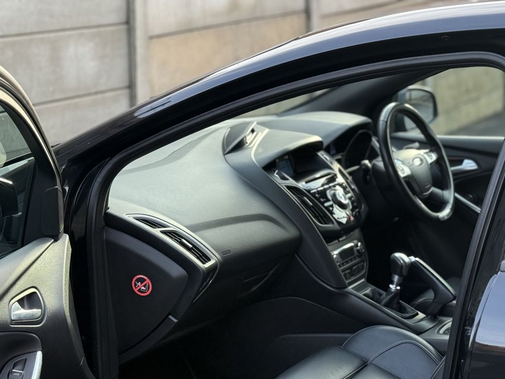 Used Ford Focus 2013 for sale - 76962611: Photo 23