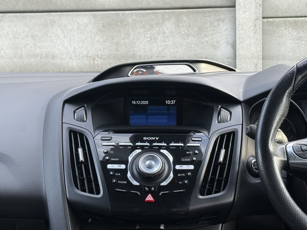 Used Ford Focus 2013 for sale - 76962611: Photo 32