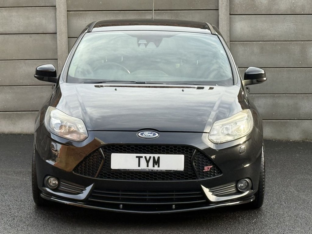 Used Ford Focus 2013 for sale - 76962611: Photo 5