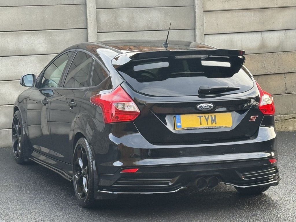 Used Ford Focus 2013 for sale - 76962611: Photo 7