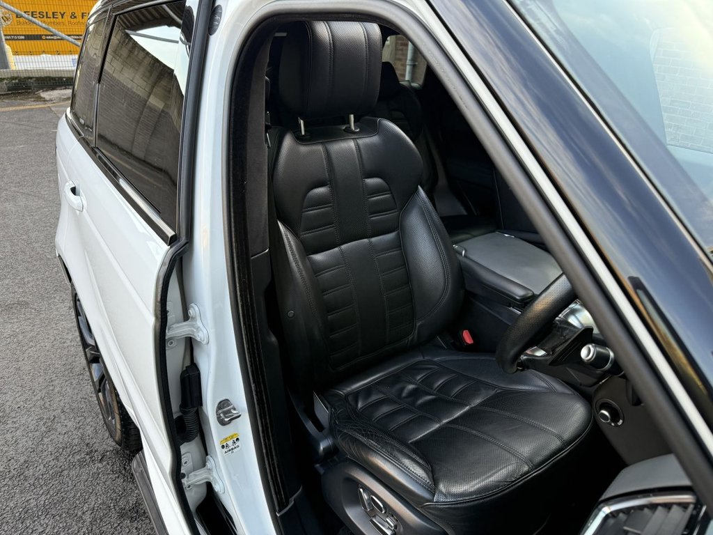 Used Land Rover Range Rover Sport 2014 for sale - 77655437: Photo 14