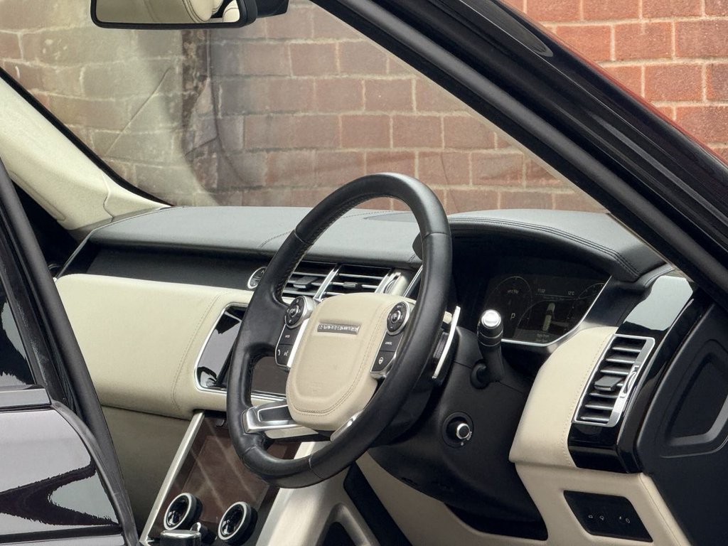 Used Land Rover Range Rover 2016 for sale - 76698404: Photo 10